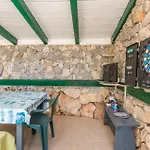 Three-bedroom In Σπίτι διακοπών *