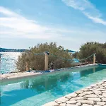 Three-bedroom In Σπίτι διακοπών