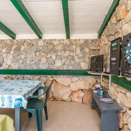 Amazing In With Outdoor Swimming Pool Holiday home *