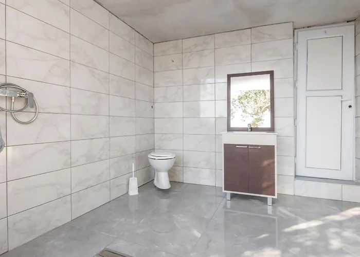 Three-bedroom In Tkon