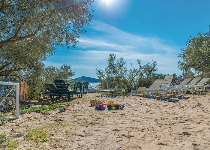 Semesterbostad Three-bedroom In *