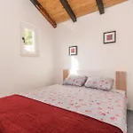 Three-bedroom In * Tkon