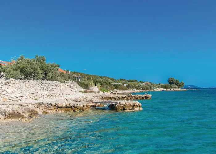 Дом отдыха Three-bedroom In *