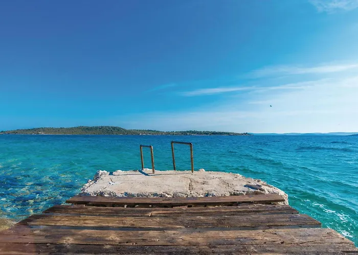 Дом отдыха Three-bedroom In Ткон